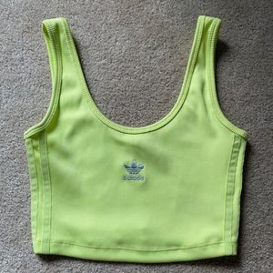 like green cropped tang top